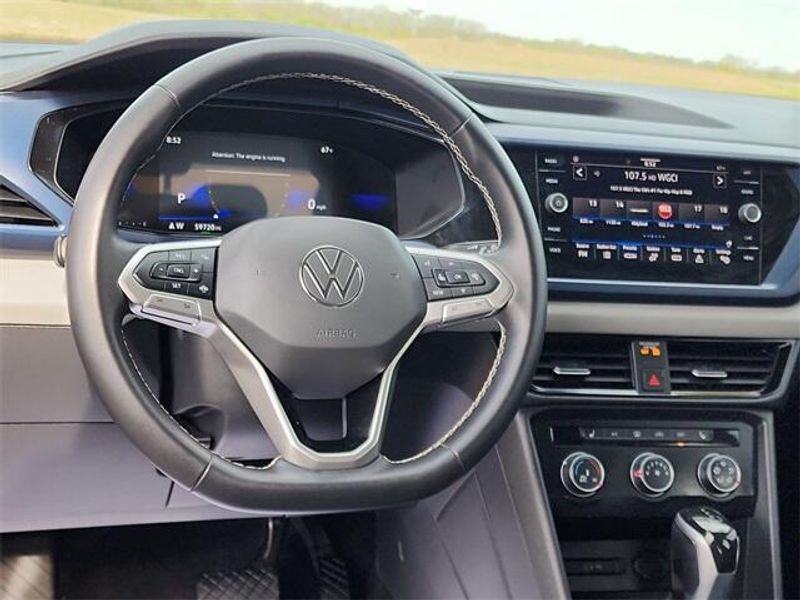 2022 Volkswagen Taos 1.5T SEImage 22