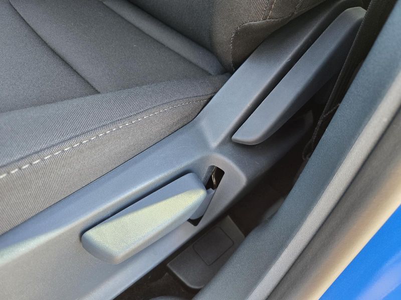 Used 2025 Ford Maverick XL FWD SuperCrew