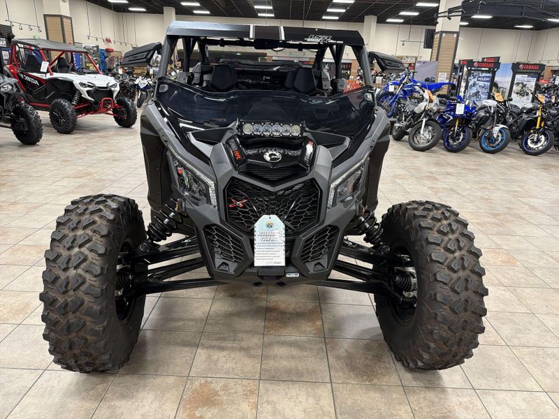 New 2026 Can-Am MAVERICK R MAX X RS WITH SMART-SHOX 999T DCT Image 11