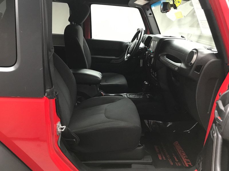 Used 2016 Jeep Wrangler JK SportImage 15