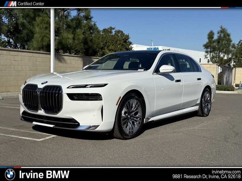 Used 2025 BMW i7 eDrive50Image 1