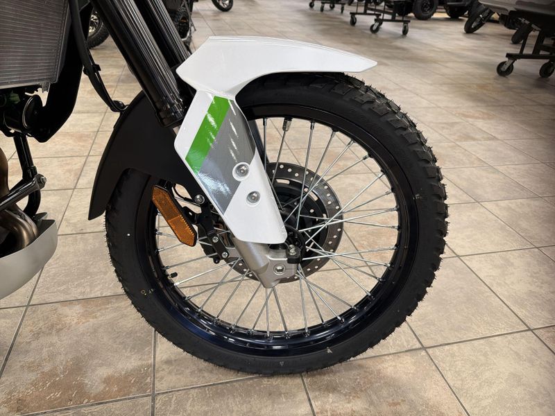 New 2026 Kawasaki KLE500 SE ABS Image 19