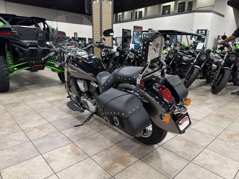 New 2026 Kawasaki VULCAN 900 CLASSIC LT Image 15
