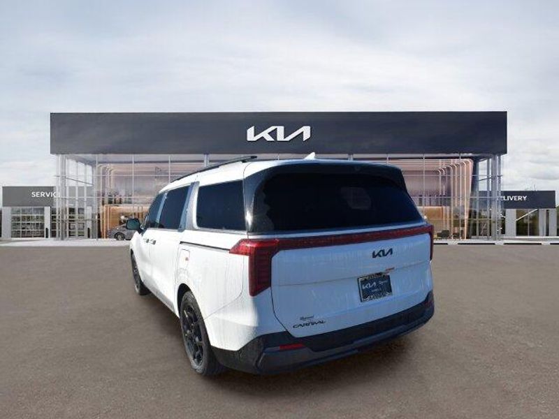 New 2026 Kia Carnival SX PrestigeImage 6