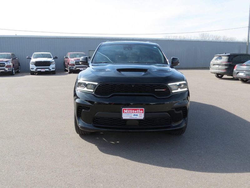 Used 2024 Dodge Durango GT Plus AWD 4dr SUVImage 3