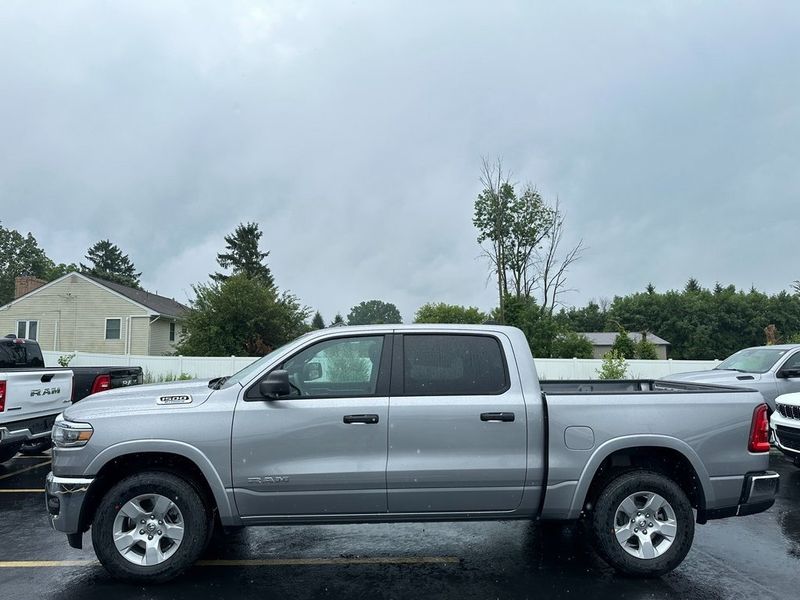 2025 RAM 1500 Big Horn Crew Cab 4x4 5