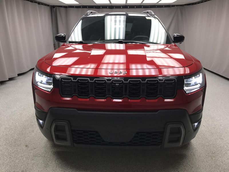 New 2026 Jeep Cherokee Overland 4x4Image 18