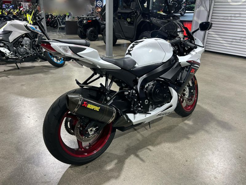 Used 2024 Suzuki GSX-R600 Image 14