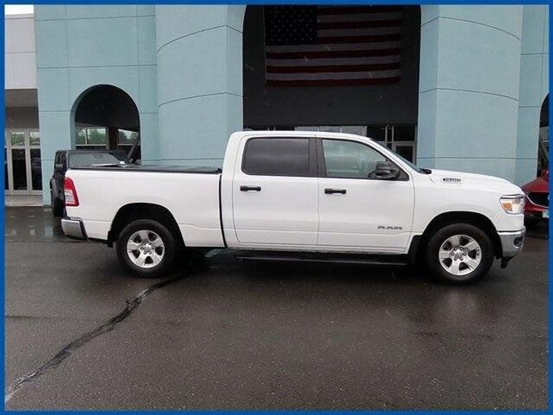 2023 RAM 1500 Big Horn Lone StarImage 2