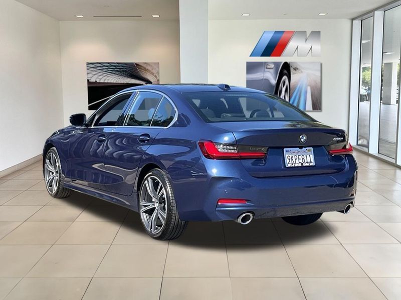 2024 BMW 3 Series 330iImage 5