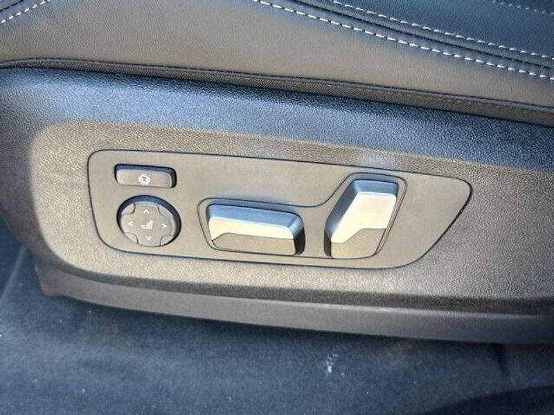 New 2026 BMW X5 sDrive40iImage 18