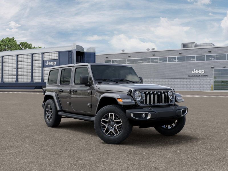 New 2026 Jeep Wrangler 4-door SaharaImage 5