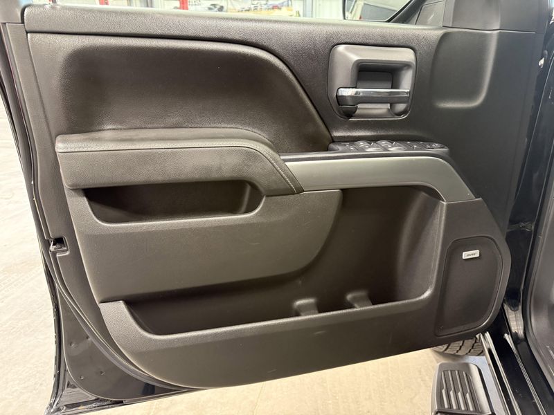 Used 2015 Chevrolet Silverado 1500 LTImage 17