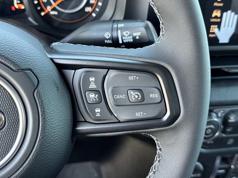 New 2026 Jeep Gladiator Sport S 4x4