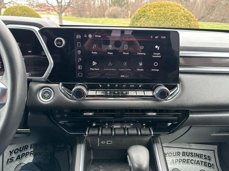 2023 GMC Canyon ElevationImage 8