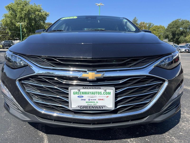 2023 Chevrolet Malibu 1LT photo 10