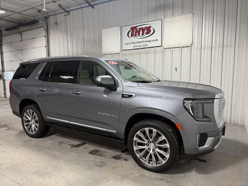 Used 2022 GMC Yukon DenaliImage 1