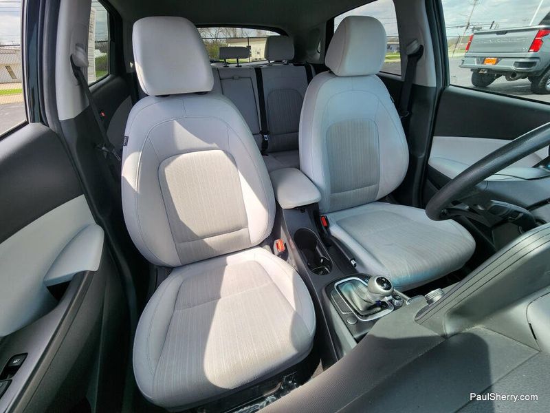 Used 2023 Hyundai Kona SEL