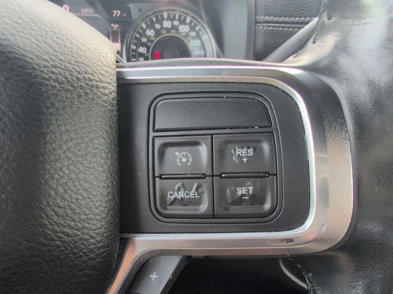 2019 RAM 2500 LaramieImage 25