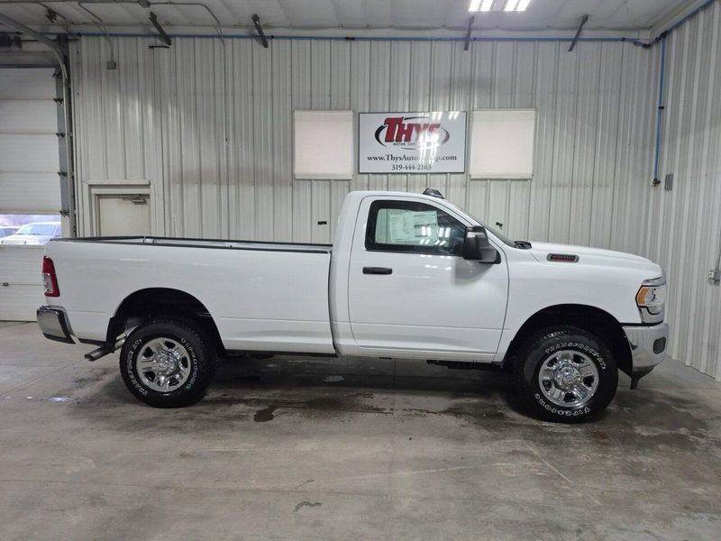 2024 RAM 2500 Tradesman Regular Cab 4x4 8