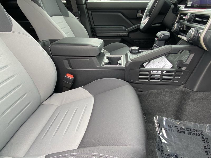 2025 Toyota Tacoma TRD Sport HybridImage 10
