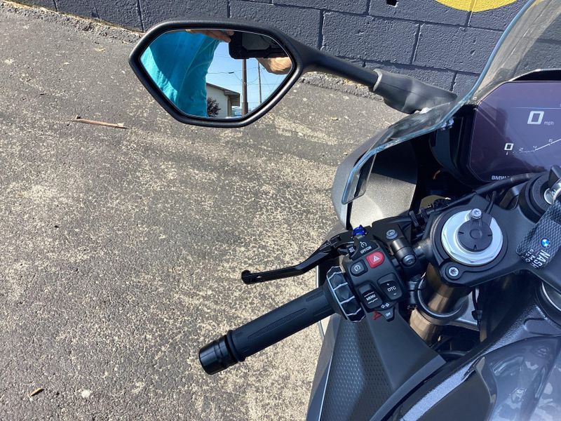 New 2025 BMW S 1000 RR 