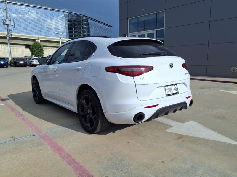 2022 Alfa Romeo Stelvio VeloceImage 13