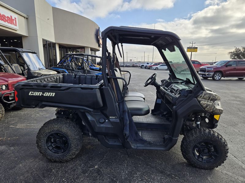 USED 2020 CAN-AM DEFENDER DPS HD5 Image 2