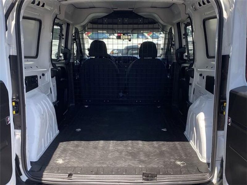 2021 RAM ProMaster City TradesmanImage 15