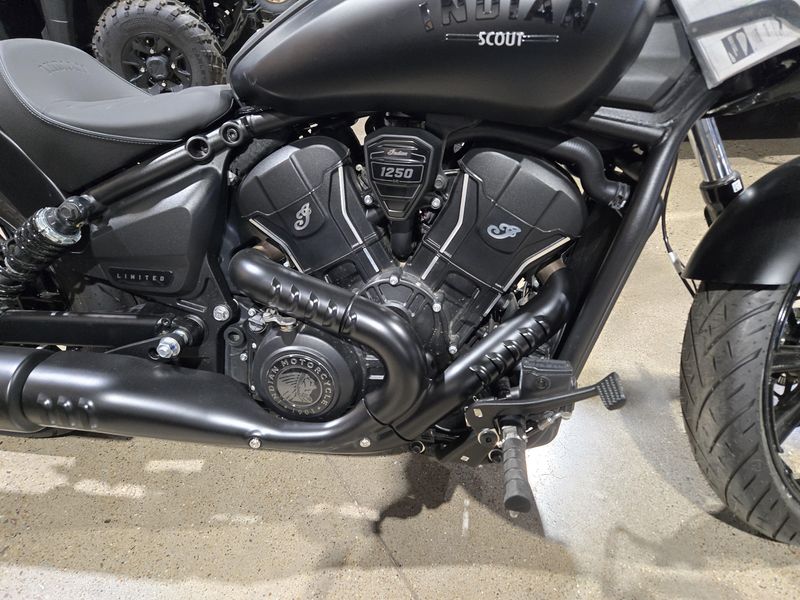 NEW 2025 INDIAN MOTORCYCLE SPORT SCOUT LIMITED Image 12