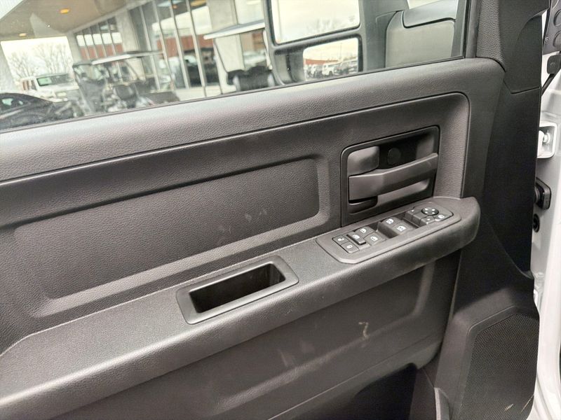 New 2025 RAM 4500 Tradesman Chassis Crew Cab 4x4 60