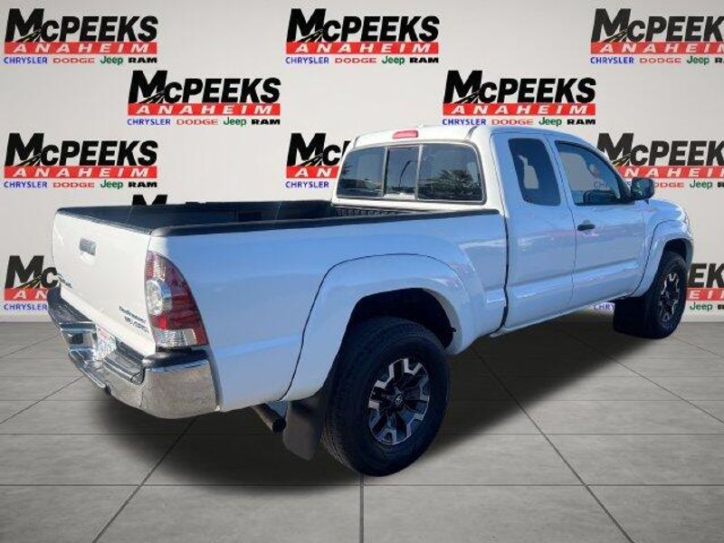 Used 2009 Toyota Tacoma PreRunnerImage 5