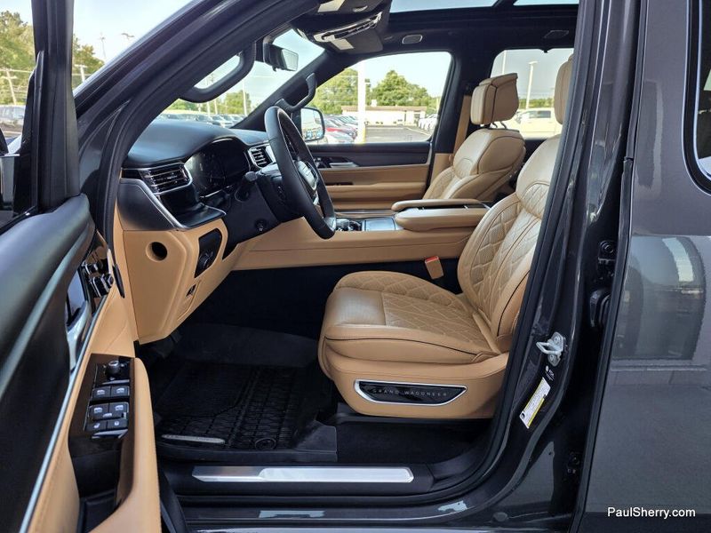 2026 Jeep Grand Wagoneer Summit Reserve Black