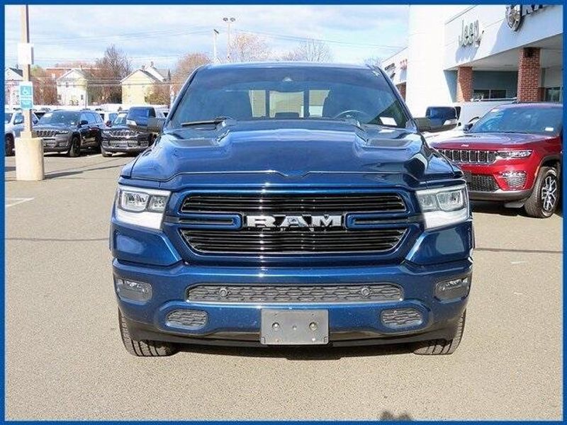 2021 RAM 1500 LaramieImage 3