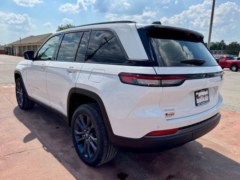 New 2026 Jeep Grand Cherokee 85th Anniversary Edition 4x4Image 8