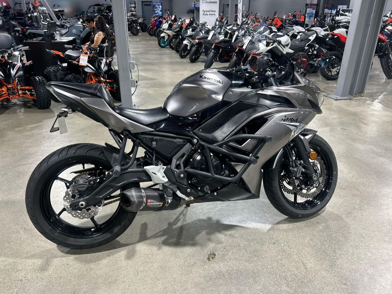 2021 Kawasaki NINJA 650 Image 11