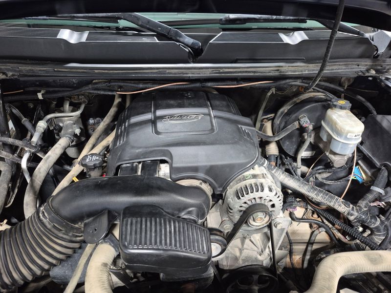 2011 Chevrolet Silverado 1500 LTImage 29