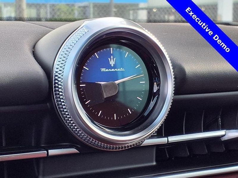 New 2025 Maserati Grecale Image 24