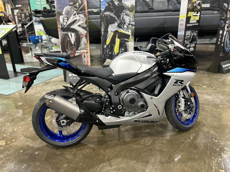 New 2026 Suzuki GSX-R600 Image 5