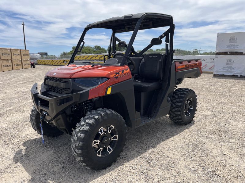 Used 2025 Polaris RANGER XP 1000 PREMIUM 