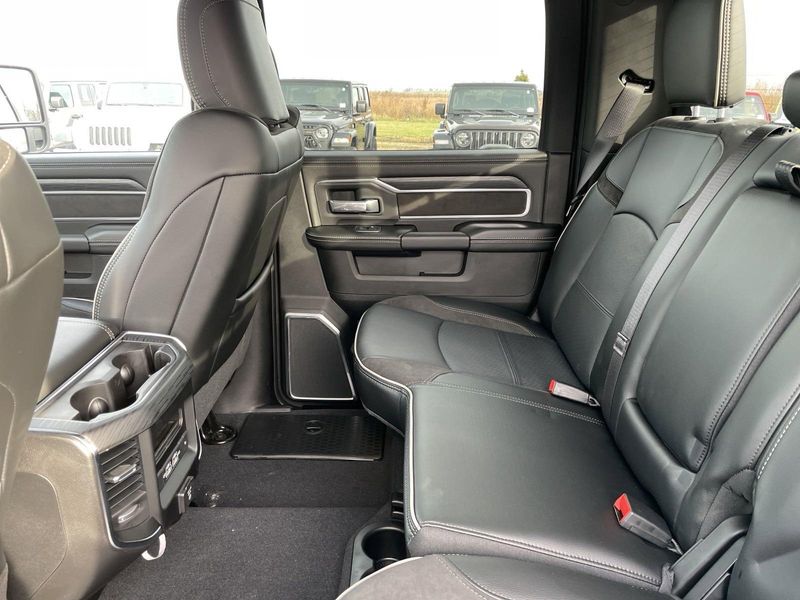 2024 Ram 2500 Laramie photo 13