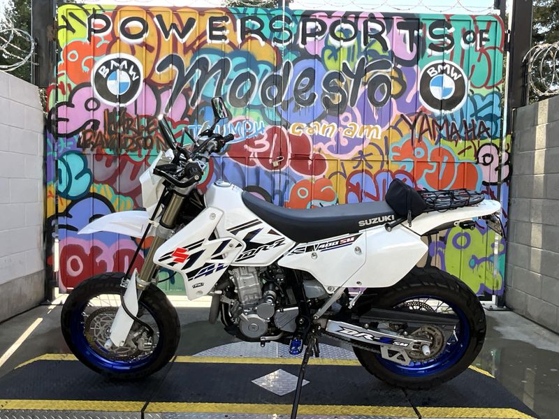 2017 Suzuki DR-Z400SM Image 5