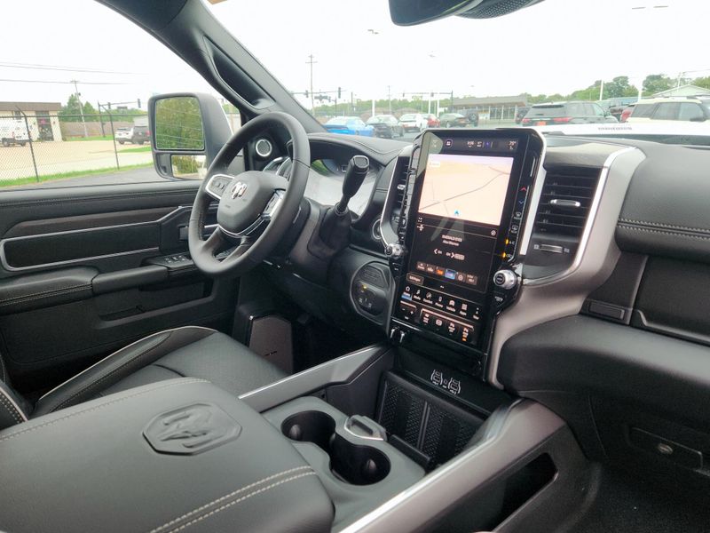 New 2027 RAM 2500 Laramie Crew Cab 4x4 6'4' Box