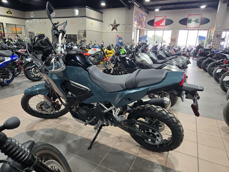 NEW 2026 KAWASAKI KLE 500 ABS SE Image 4