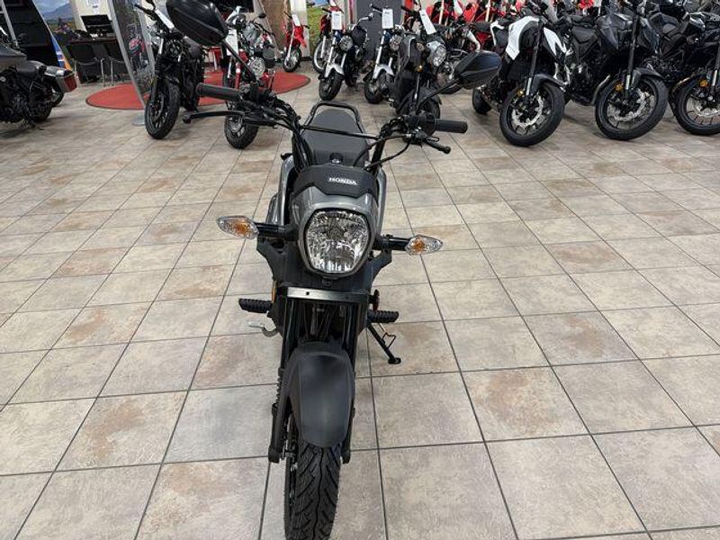 New 2025 Honda Navi Image 12