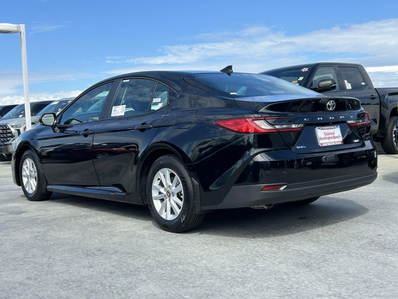 New 2025 Toyota Camry LEImage 5