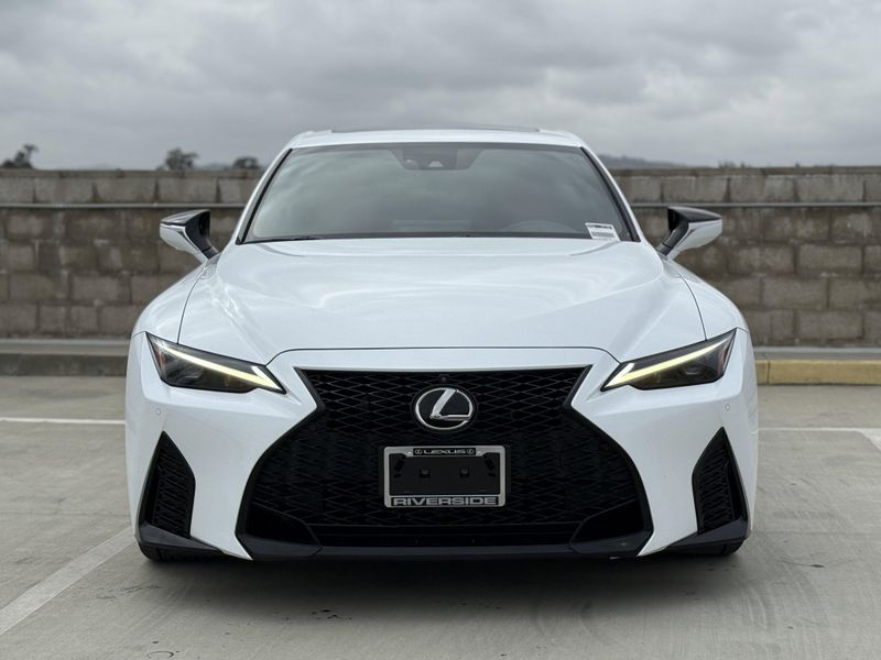 2022 Lexus IS 350 F-SPORTImage 6