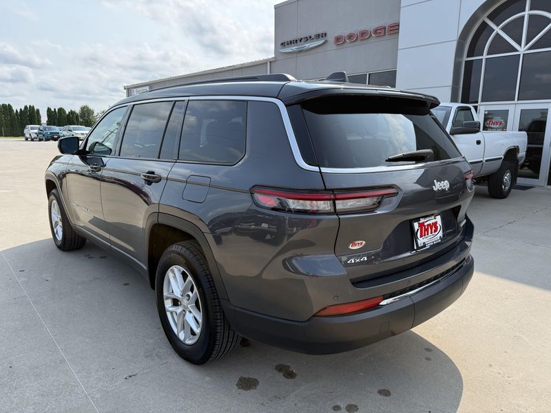 Used 2025 Jeep Grand Cherokee L LaredoImage 39