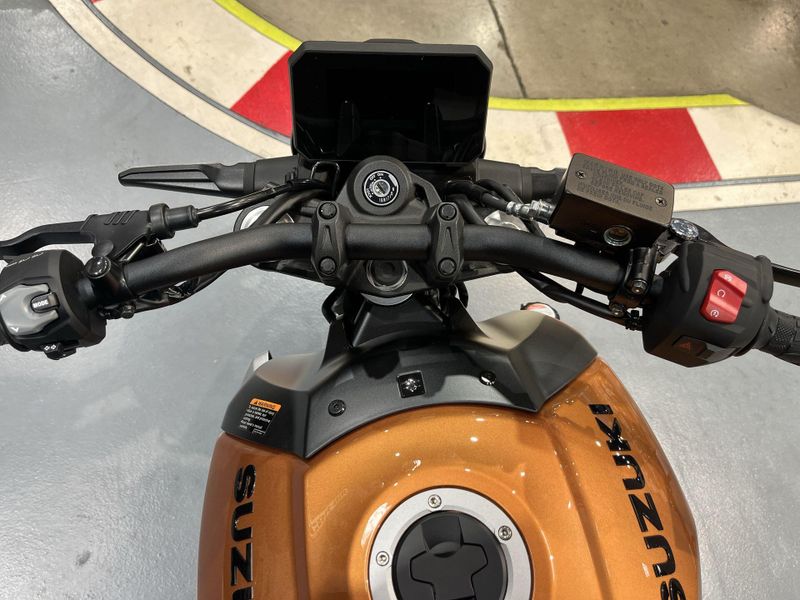 New 2026 Suzuki GSX-8T Image 15