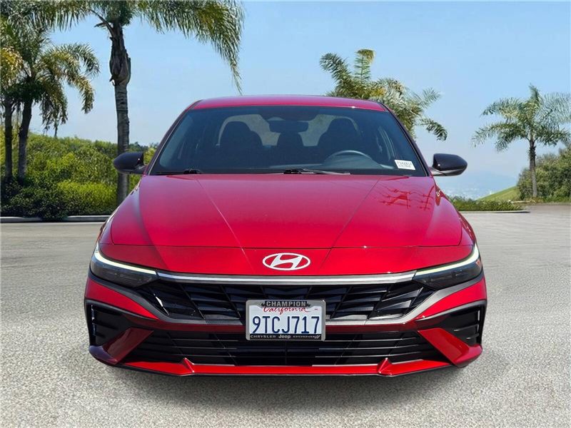 Used 2025 Hyundai Elantra SEL Sport IVT